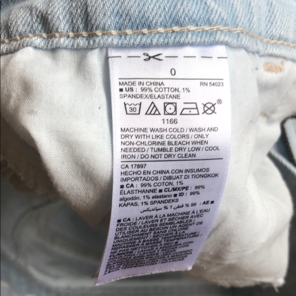 Old Navy shorts! - Picture 3 of 7